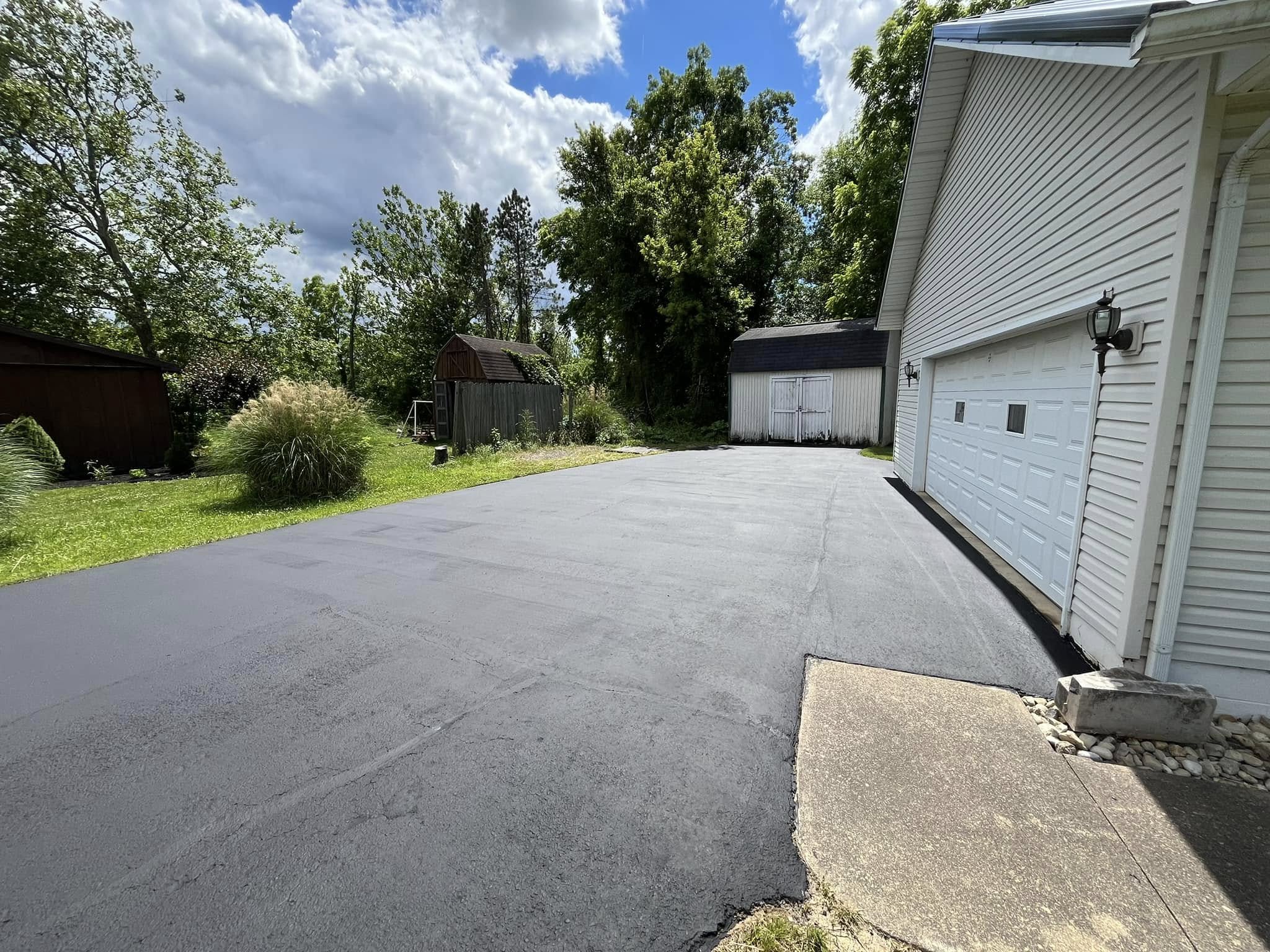 Sealcoating project photo