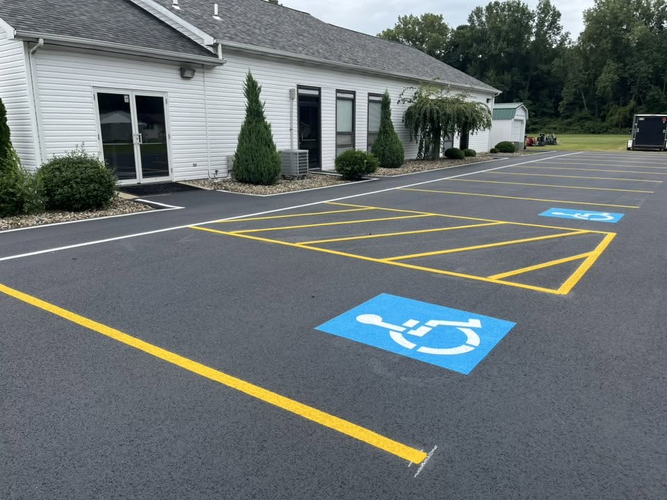 Sealcoating project photo