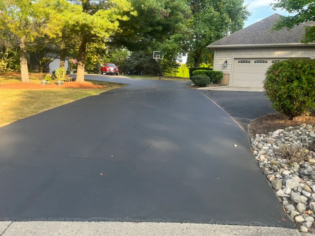 Asphalt Paving & Patching project photo